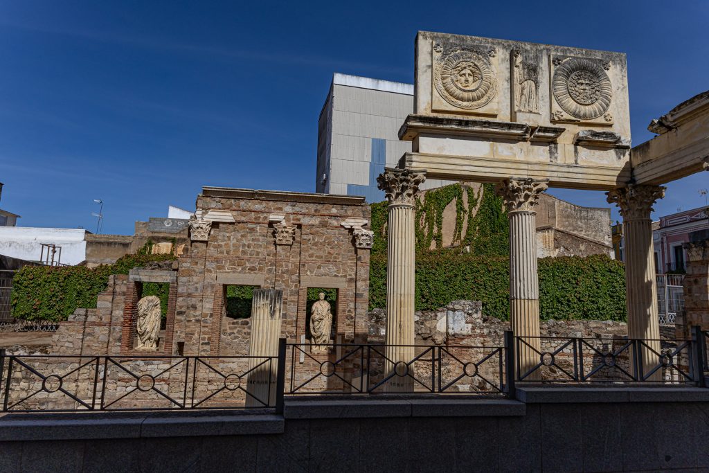 Statues and icons adorn the Pórtico del Foro in Mérida, Spain.